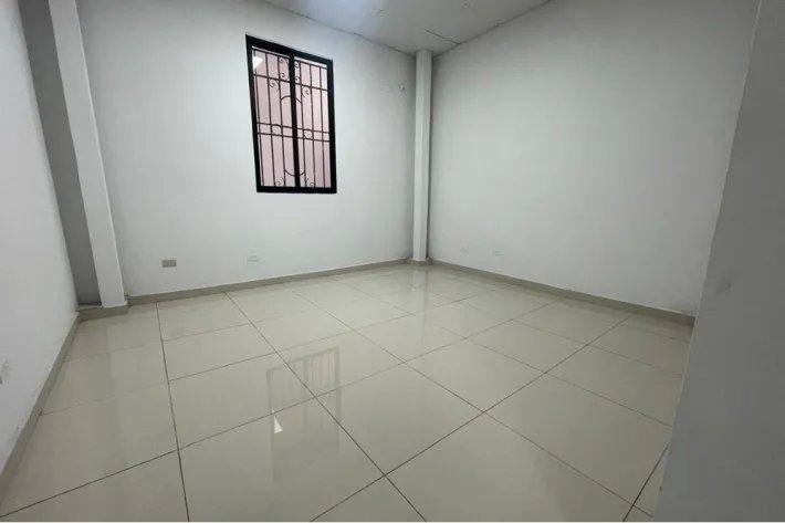 Commercial space for sale in Avenida Ernesto T. Lefevre, Panama City