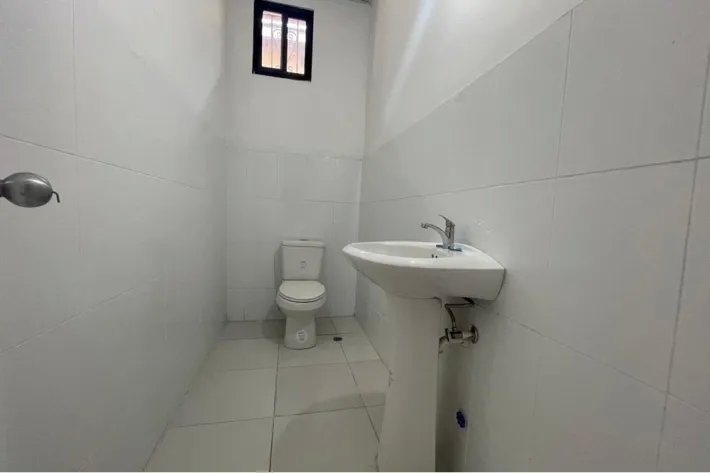 Commercial space for sale in Avenida Ernesto T. Lefevre, Panama City