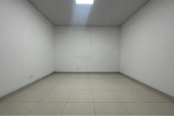 Commercial space for sale in Avenida Ernesto T. Lefevre, Panama City