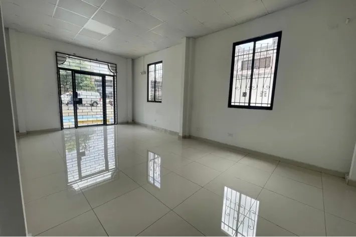 Commercial space for sale in Avenida Ernesto T. Lefevre, Panama City