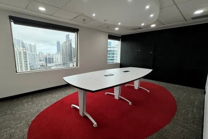 Venta oficina en Torre World Trade Center, Marbella