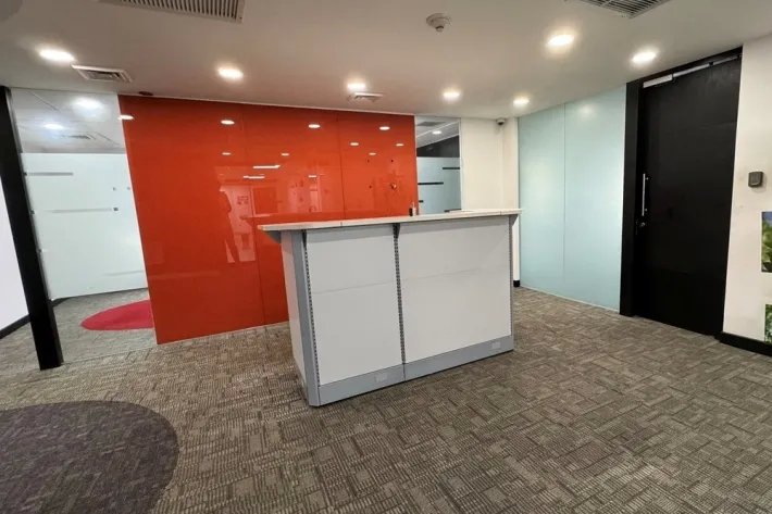 Venta oficina en Torre World Trade Center, Marbella