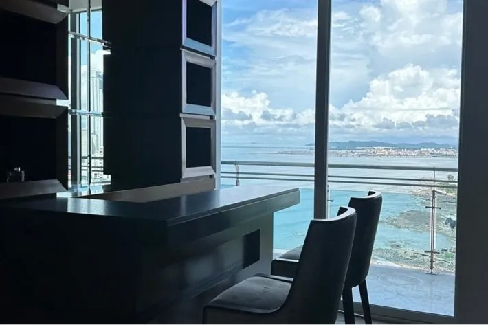 Apartment for sale in Punta Pacifica