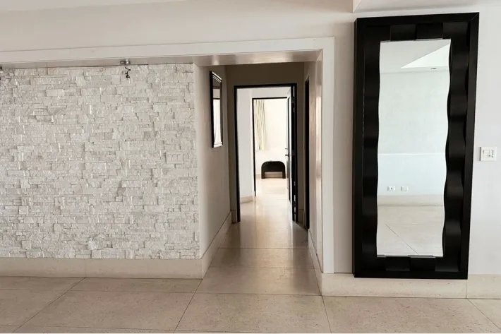 Venta de apartmento en San Francisco Bay, Torre 400