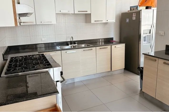 Venta de apartmento en San Francisco Bay, Torre 400