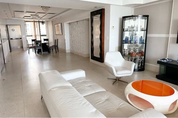 Venta de apartmento en San Francisco Bay, Torre 400