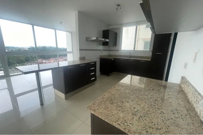 Apartment for sale in Ancon, Panama