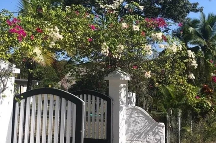 Se alquila casa en San Carlos, Panamá Oeste