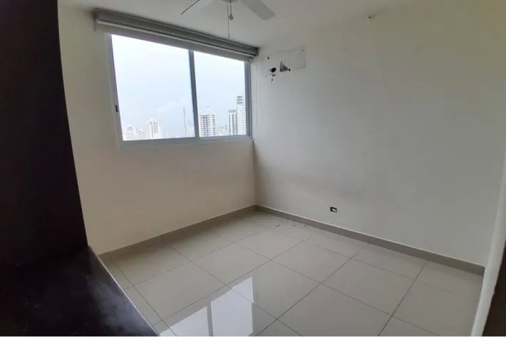 Venta de apartamento reposeído en Hato Pintado, Pueblo Nuevo, Panamá