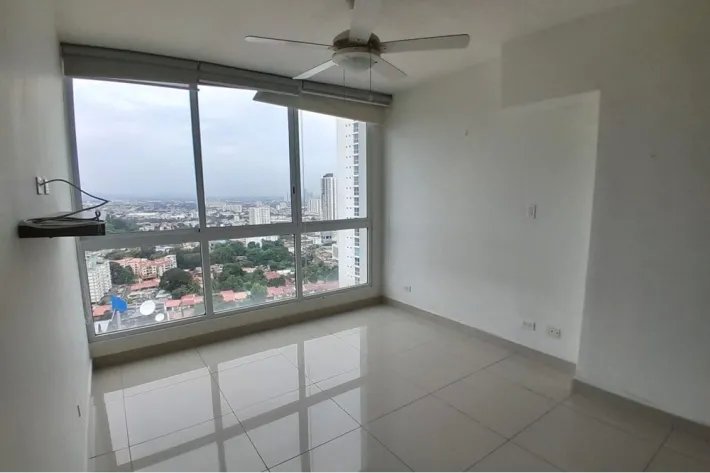 Venta de apartamento reposeído en Hato Pintado, Pueblo Nuevo, Panamá