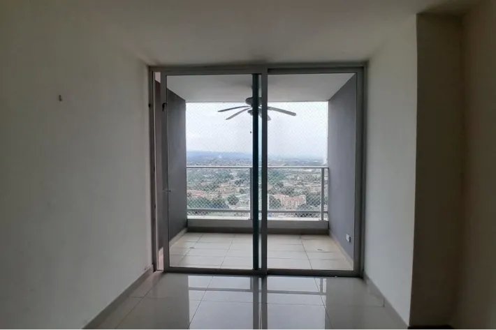 Venta de apartamento reposeído en Hato Pintado, Pueblo Nuevo, Panamá
