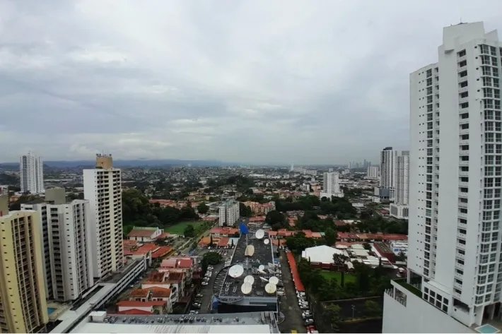 Venta de apartamento reposeído en Hato Pintado, Pueblo Nuevo, Panamá