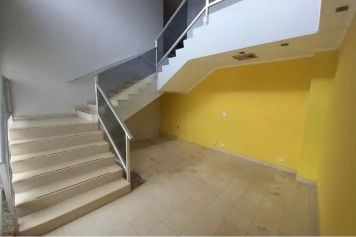 Venta de oficina reposeída en PH Donando, Bella Vista