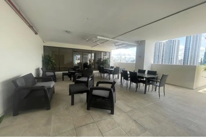 Apartment for rent in Vía España
