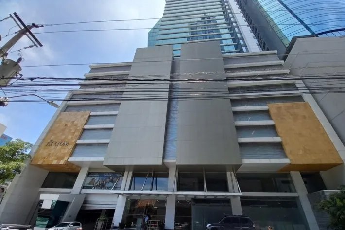 New commercial premises for sale in PH Atrium Tower, Obarrio
