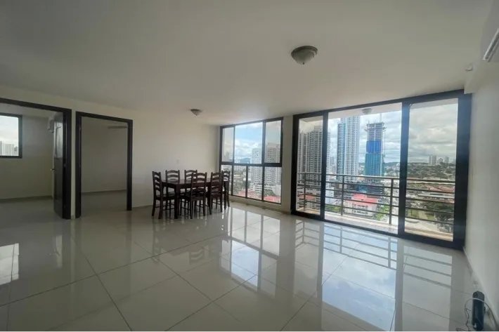 Apartamento en alquiler en Vía España