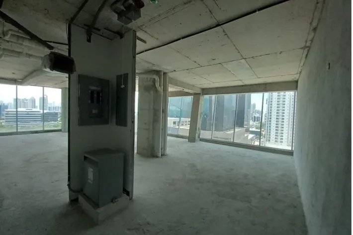 Venta de local comercial nuevo en PH Atrium, Obarrio