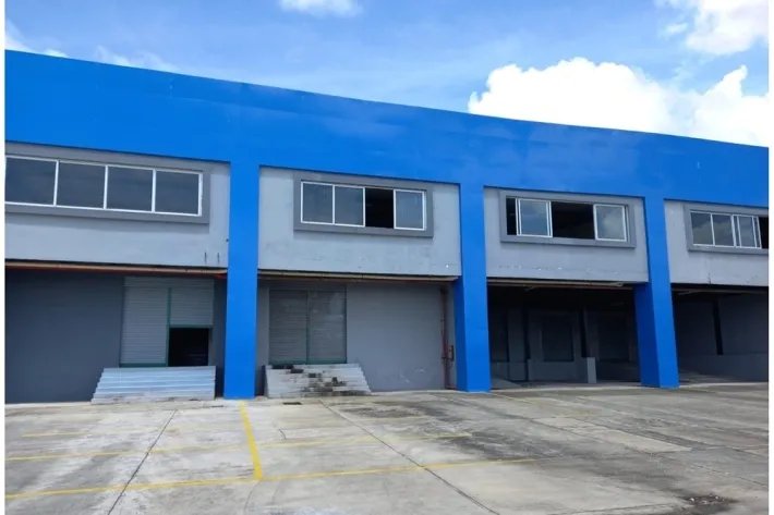 Venta de galeras reposeídas en Pacora, Panamá Este