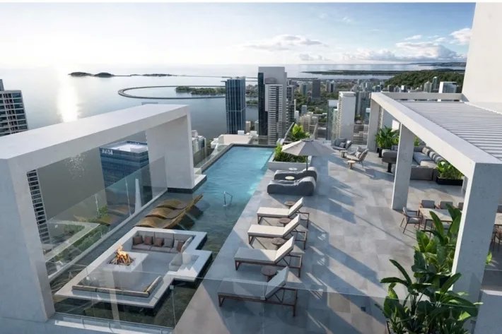 Se vende apartamento con vista al mar en Avenida Balboa, Panamá