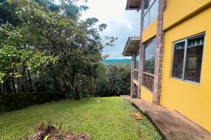 Se vende casa en Altos de Cerro Azul, Chilibre