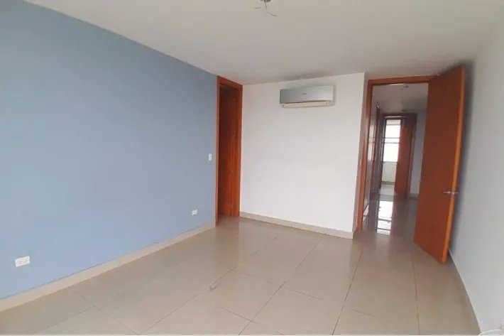 Venta de apartamento reposeído en San Francisco, Panamá