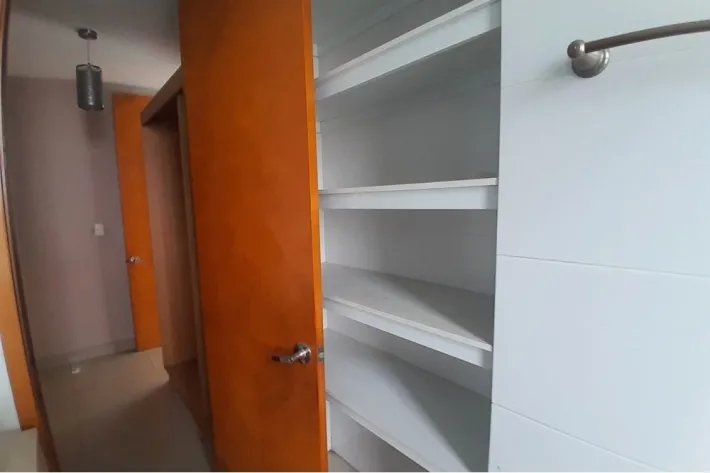 Venta de apartamento reposeído en San Francisco, Panamá