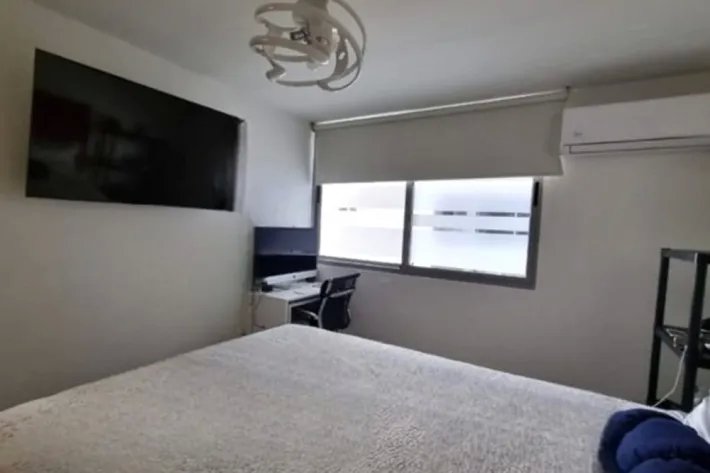 Apartment for sale in Via España - PH Torres de Castilla