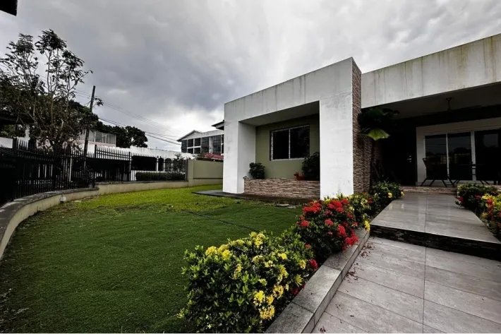 House for sale in Betania, Camino Real, Panama