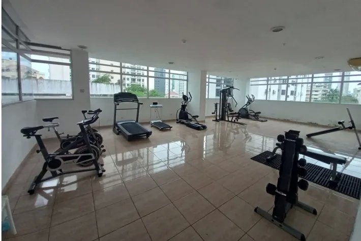 Venta de apartamento reposeído en El Cangrejo, Panamá