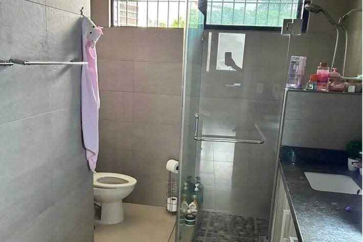 Venta de apartamento full remodelado en Obarrio