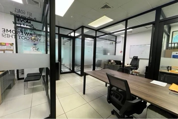 Se alquila oficina en Vía Transístmica