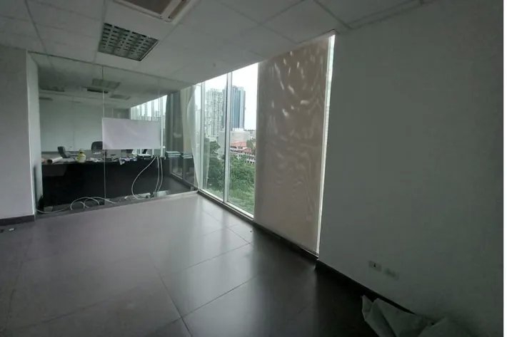 Repossessed office for sale in PH Office One, Obarrio