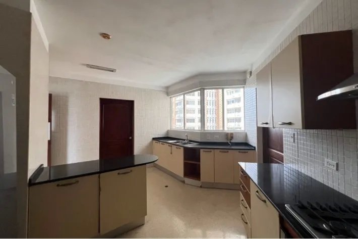 Venta de apartamento PH Vista Nova, El Cangrejo