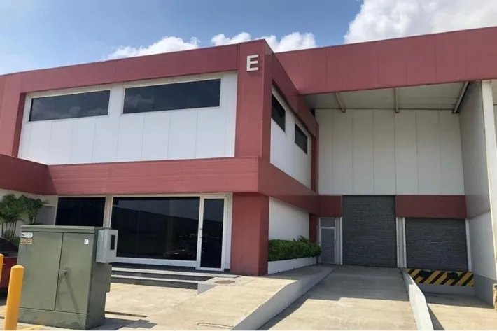 Warehouse for sale in Industrial Park "Las Américas", Panama City