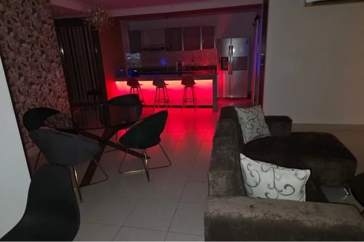 Venta de apartamento amoblado en PH Miró, El Cangrejo