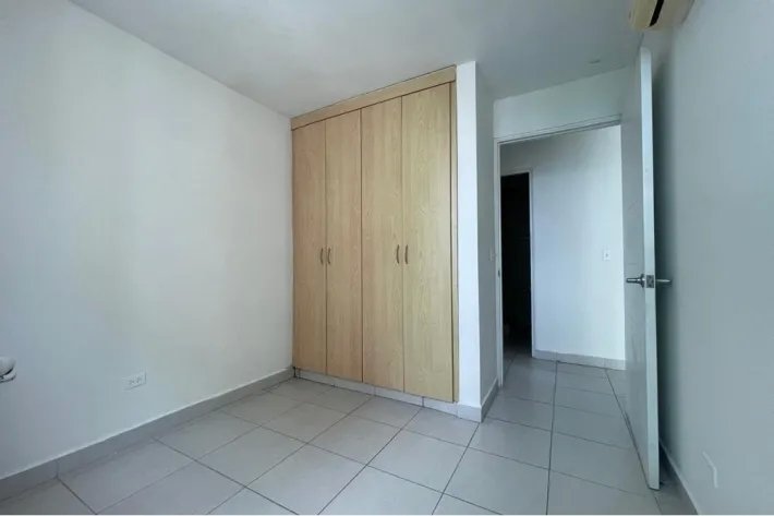 Apartment for sale in Condado del Rey, Panama