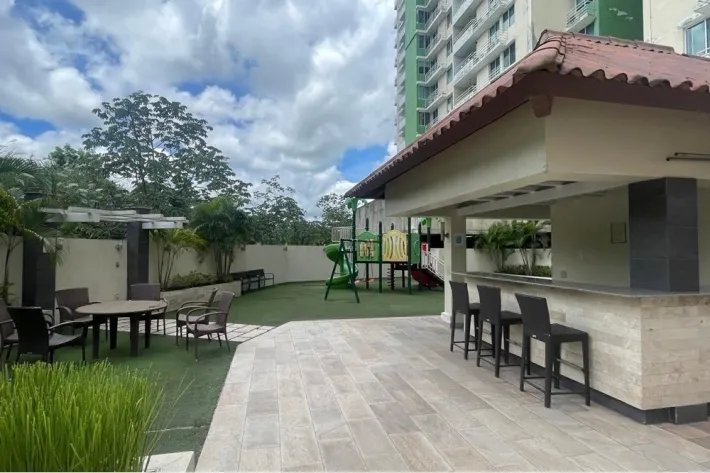 Apartment for sale in Condado del Rey, Panama