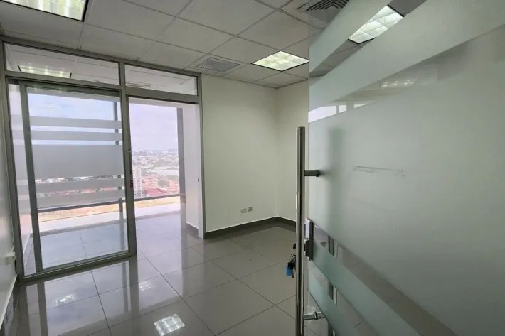 Office for rent in PH Torre Aseguradora Ancón, Costa del Este.