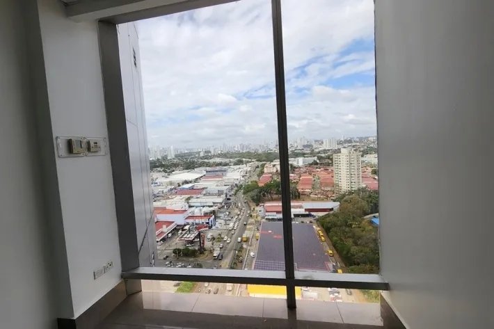Office for rent in PH Torre Aseguradora Ancón, Costa del Este.