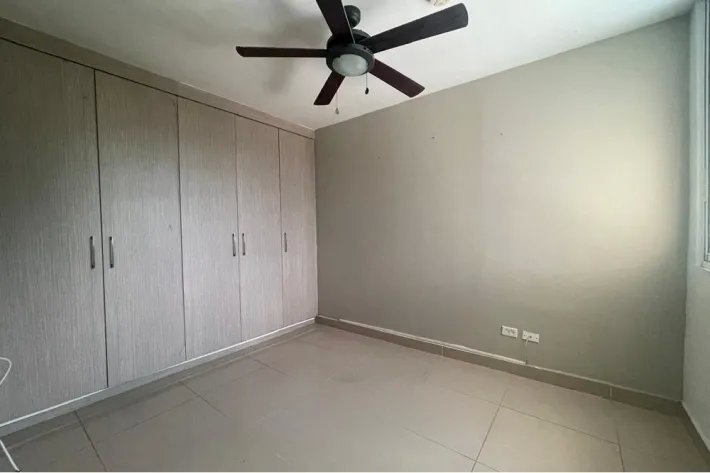 Apartamento en venta en Condado del Rey, Panamá
