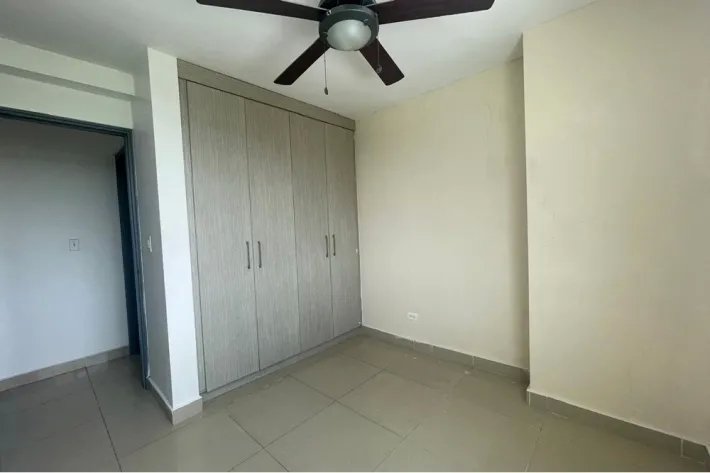 Apartamento en venta en Condado del Rey, Panamá