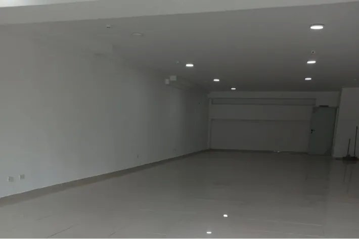 Alquiler de local comercial en Plaza Signature Point, Bella Vista, Panamá