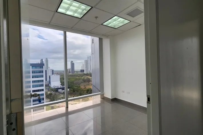 Office for rent in PH Torre Aseguradora Ancon, Costa del Este