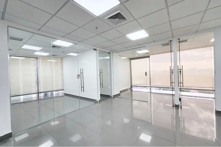 Empty office for rent in PH Torre Aseguradora Ancón, Panama