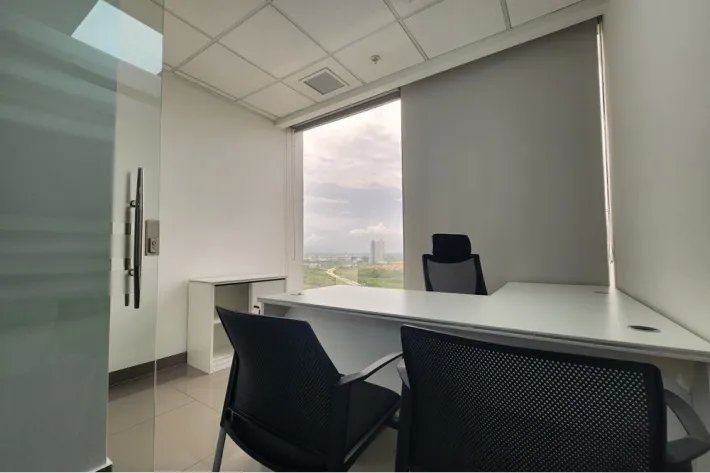 Empty office for rent in PH Torre Aseguradora Ancón, Costa del Este