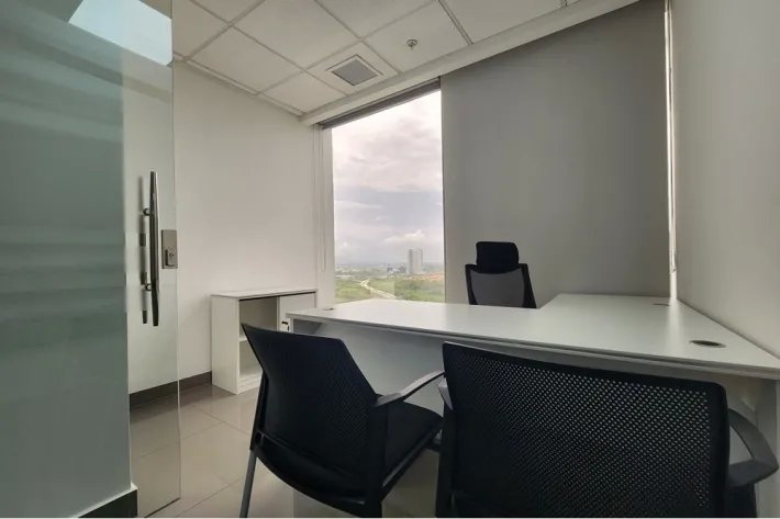 Empty office for rent in PH Torre Aseguradora Ancón, Costa del Este