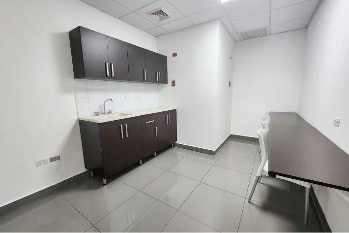 Empty office for rent in PH Torre Aseguradora Ancón, Costa del Este