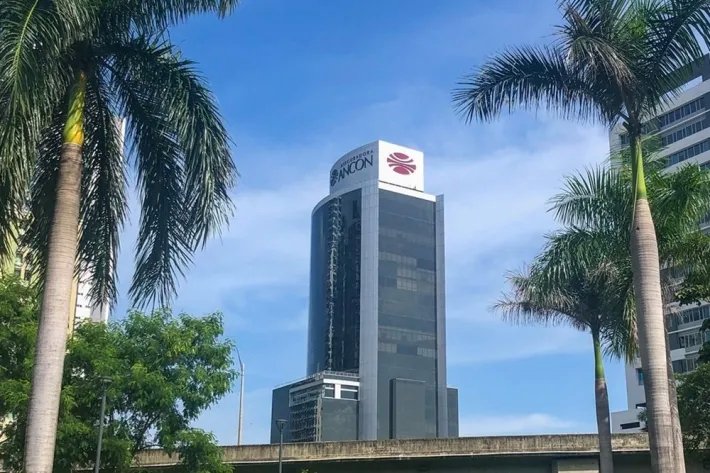 Alquiler de oficina en PH Torre Aseguradora Ancón, Costa del Este