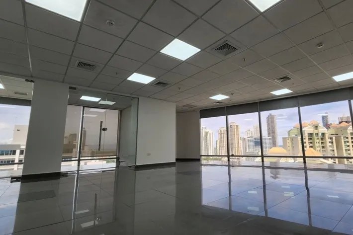Alquiler de oficina en PH Torre Aseguradora Ancón, Costa del Este