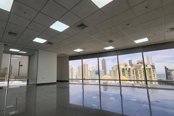 Alquiler de oficina en PH Torre Aseguradora Ancón, Costa del Este